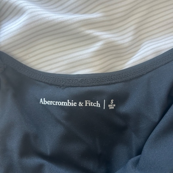 Abercrombie and Fitch traveller Dress - Picture 4 of 5